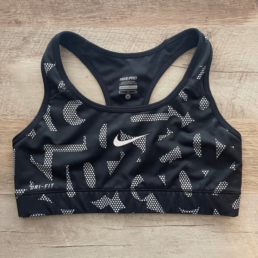 Nike Pro Dri-Fit Sports Bra